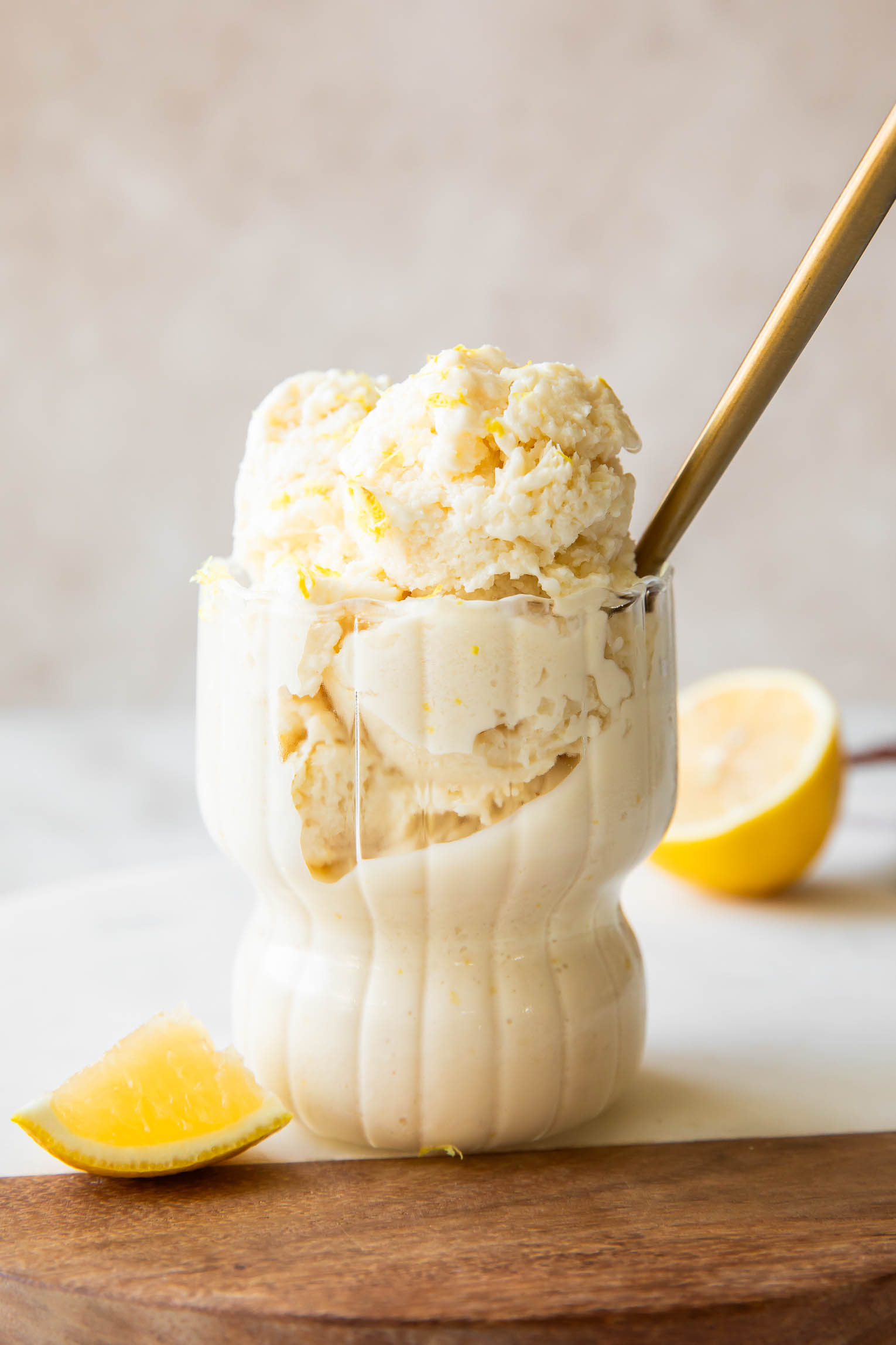 Homemade Lemon Ice Cream: Tart, Tangy & Refreshing Recipe
